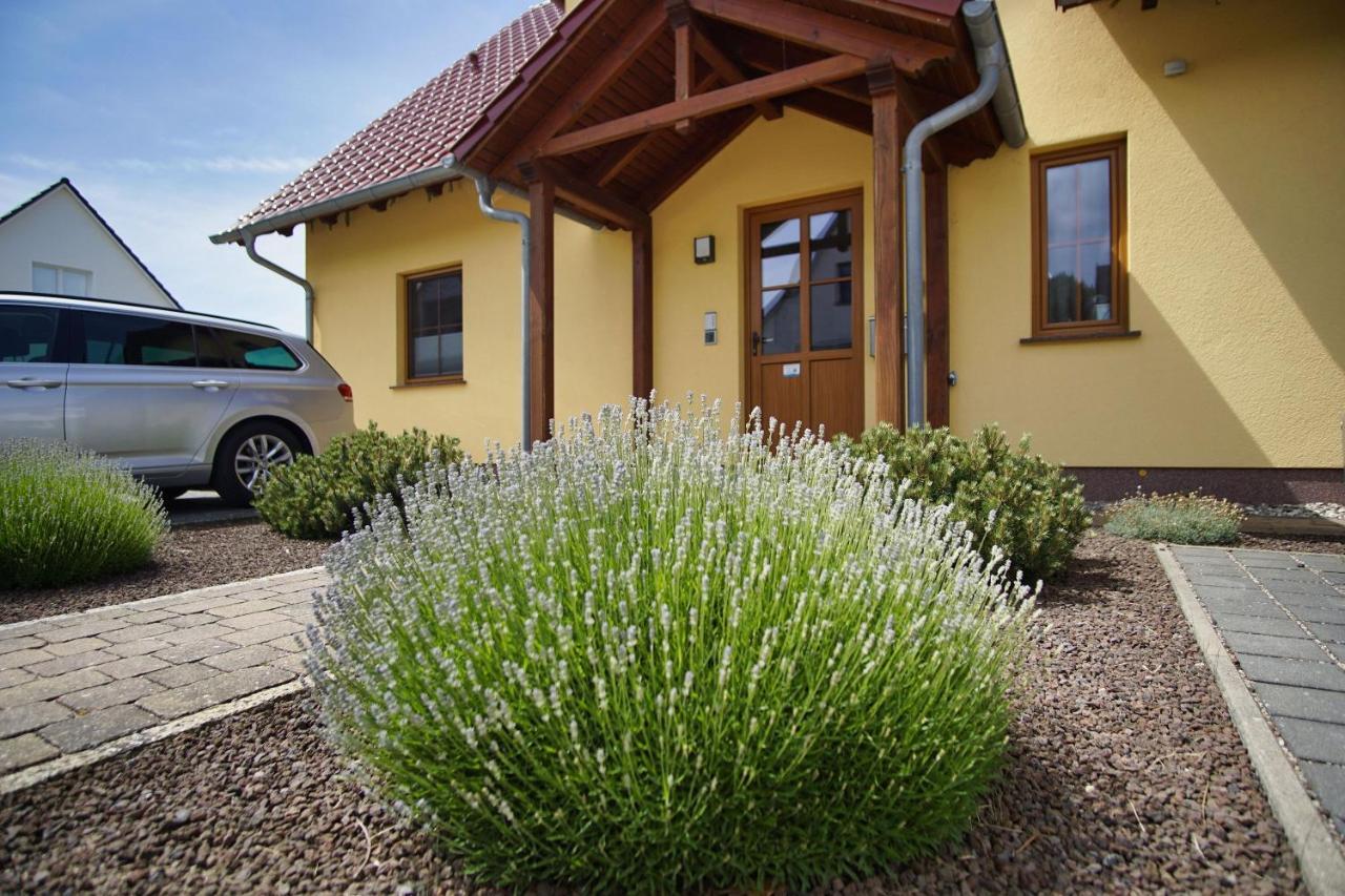 Schicke Fewo Mit Terrasse, Gratis Nutzung Vom Ahoi Erlebnisbad Und Sauna In Sellin - Haus De Niege Wech Fewo 02 ティースゾー エクステリア 写真